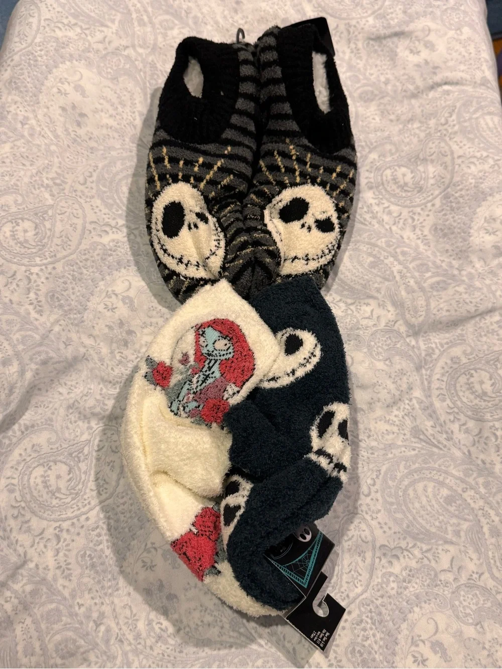 The Nightmare Before Christmas Fuzzy Jack & Sally socks & Jack no slip Slippers
